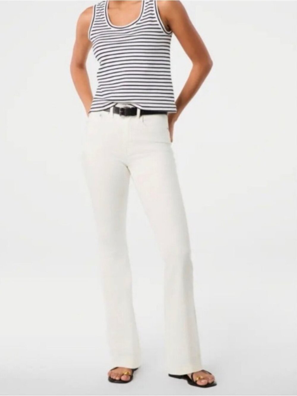 SPANX White Streatch Lycra Slim Pants
